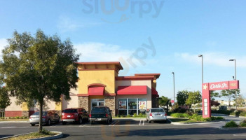 Carl's Jr.