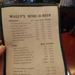 Wally's Huddle Grill Tavern