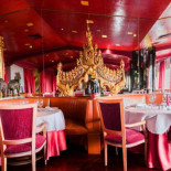 El Oriental