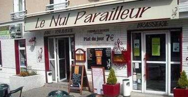 Le Nul Parailleur