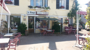 Le Royal