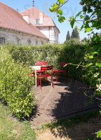 La Table Des Jardins