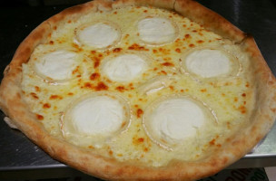 Pizza Di Carmela