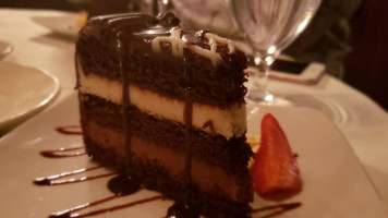 Lynn's Steakhouse