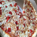 Nina's 5 Star Veggie Pizza