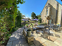 The Bustard Inn & Restaurant