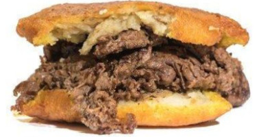 Meatheadz Cheesesteaks