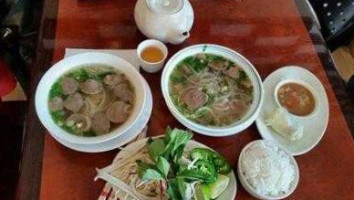 Pho Vinh Long