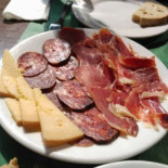 Mesón Macías