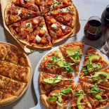 Crust Gourmet Pizza Bar