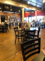 Local Joe's At Albertville