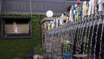 The Bulldog Baton Rouge