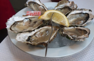 Moules And Beef Arcachon