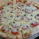 Lakeside Pizza