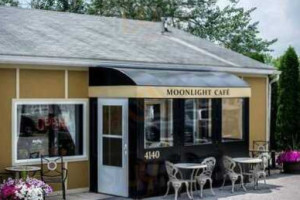 Moonlight Cafe