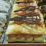 Sutton's Bakery