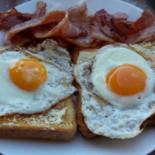 3 Galahs cafe
