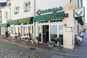 Wunderbar Restaurant Catering