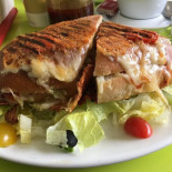 Musicker Cafe