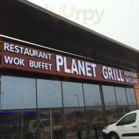 Planet Grill