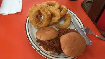 The Hut Diner