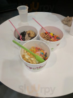 Yogurtland