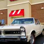 Freddy's Frozen Custard Steakburgers