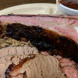 Uncle Dan's -b-que
