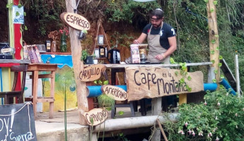 Cafe en la Montana