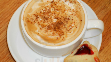 Fernleaf Bakery And Coffee House