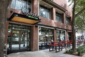 Hopdoddy Burger