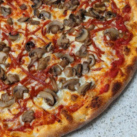 Armando's Pizza Amherstburg Dine In Delivery