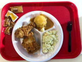 Lee's Famous Recipe Fried Chicken