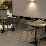 Moderne Trattoria Du Bourg