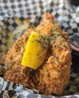 Q's Crackin' Crab