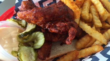 Belle's Hot Chicken