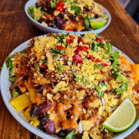 Healthy Louisa Cafe Deli