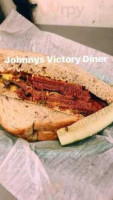 Johnny's Victory Diner