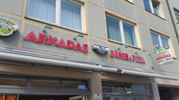 Arkadas Doner-Pizza