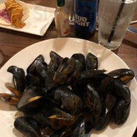 Lib's Grill Maple Lawn