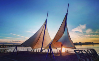 Cardiff Bay Barrage