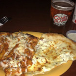 All Aboard Pizzeria