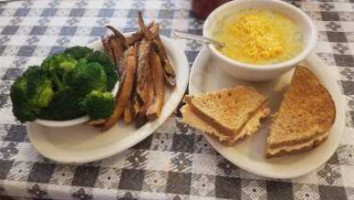 The County Seat Country Cooking Cafe