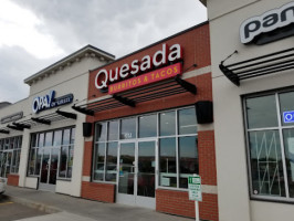 Quesada Burritos & Tacos