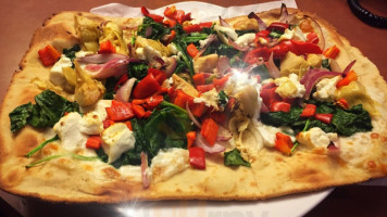 Healthy Garden And Gourmet Pizza