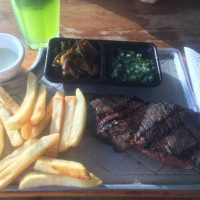 13 Reses Steakhouse