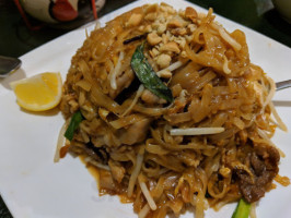 White Lotus Thai Cuisine