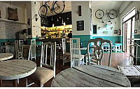 Cafe Vintage El Desvan