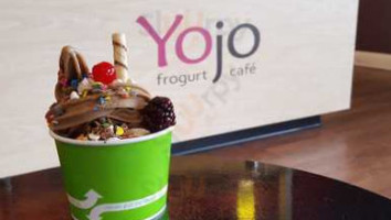 Yojo Frogurt Cafe