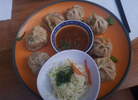 Momos Tibetains